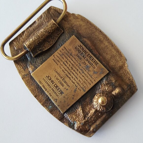 John Deere Model 690 Excavator 1997 Brass Belt Buckle Limited Edition - Picture 4 of 7